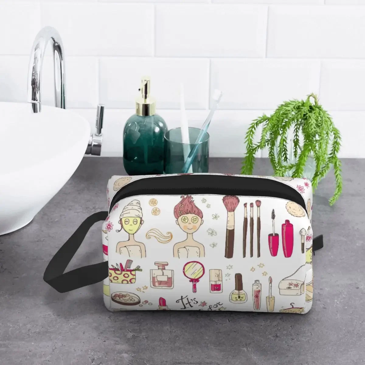 

Custom Cartoon Girl Cosmetic Tools Nail Polish Cosmetic bag Women Kawaii Large Capacity Makeup Case Beauty Storage Toiletry Bags