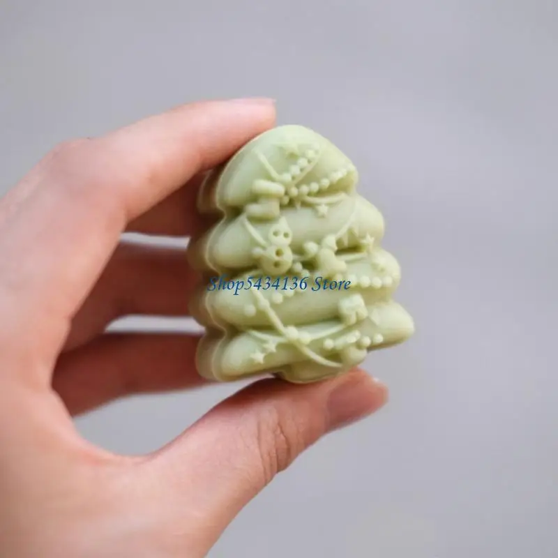 

H7ED 30g Plastic Mooncake Stamp Christmas Series Mooncake Mold Hand Press Gadget