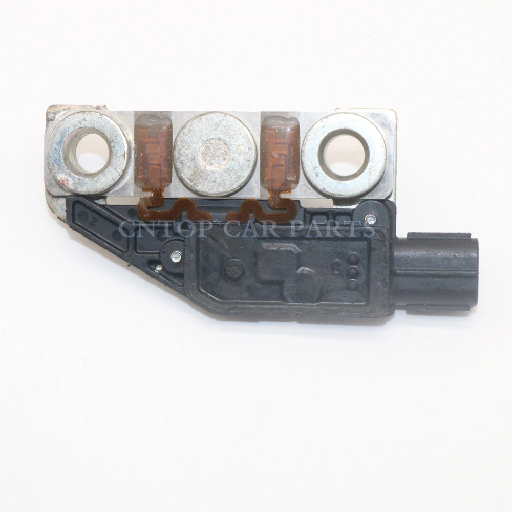 

04004-71147 Left side Seat Weight Sensor for Toyota Prius 2013