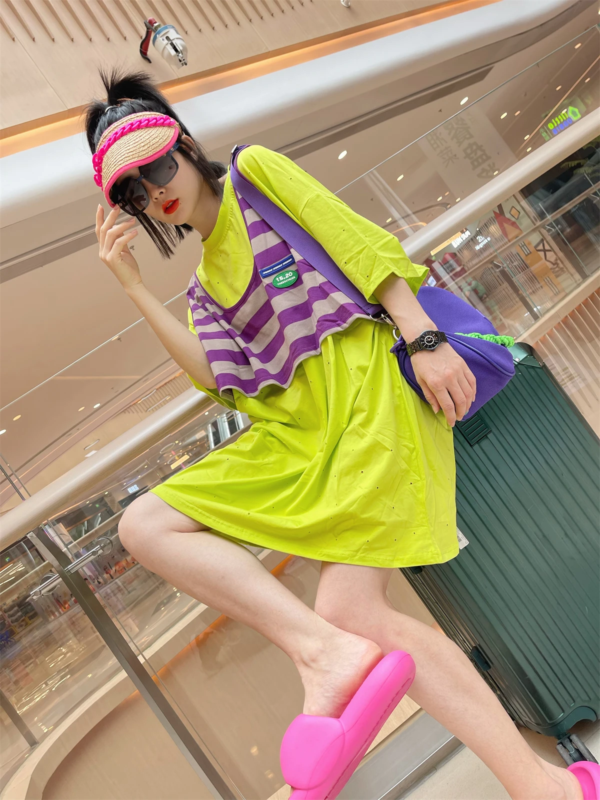 

Women's Summer Loose Fit T-irt Dr Set with Striped Crop Top Vest Outerwear Korean Sle round Ne ort Sve Cotton