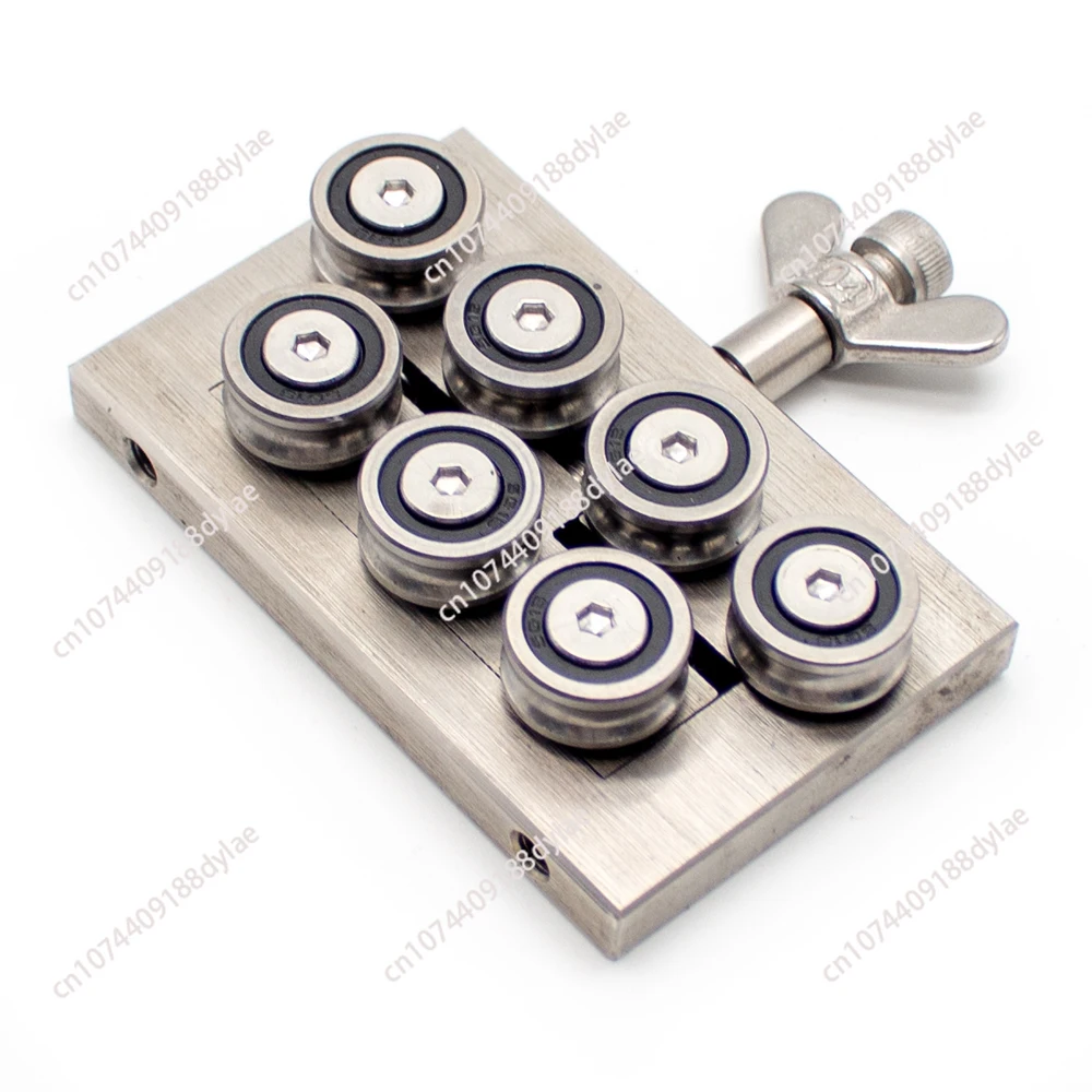

Manual Cable 7-Wheel Straightener 1-2.5MM Copper Stainless Steel Iron Wire Straightening Machine