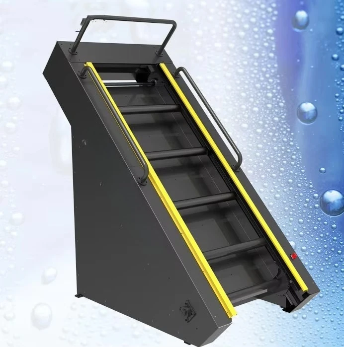 آلة اللياقة البدنية في صالة الألعاب الرياضية آلة تسلق السائر الكهربائية ، آلة تسلق الدرج للبيع