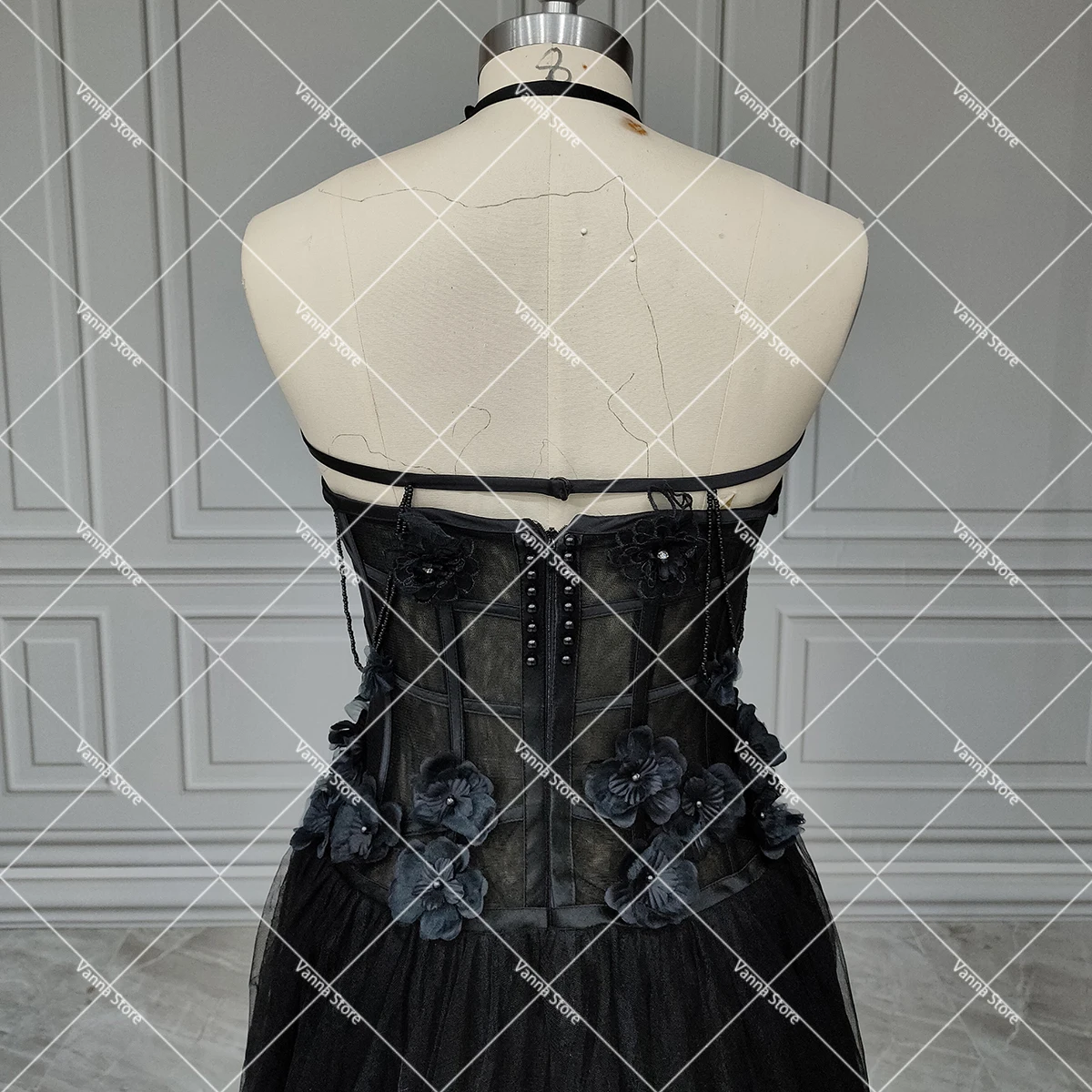 الديكور شرابات الرسن فستان الزفاف الأسود غريب الأطوار الحبيب لا بطانة منتفخ تول تنورة مخصصة زي العرائس القوطية