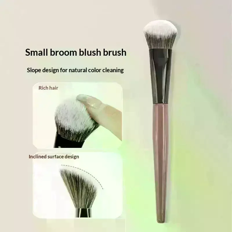 1Pcs Cream Liquid Blush Makeup Brushes Slope Blusher Brush Powder Blush Flat Small Precise Blush Brush Makeup Tools