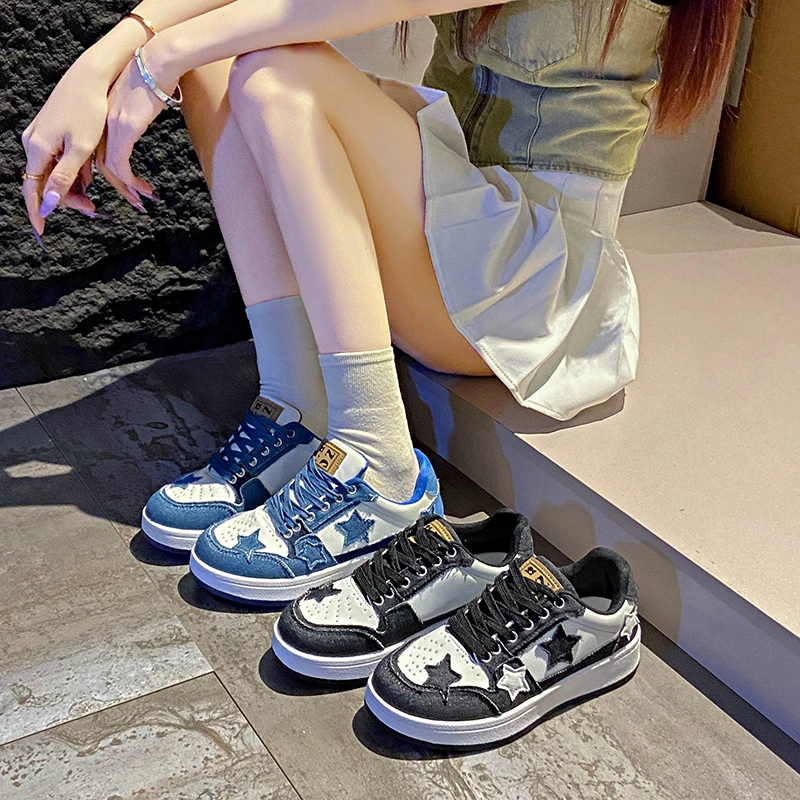 レディース デニム パッチワーク スター装飾 スケートスニー - Casual Sneaker Low のレビューと価格
