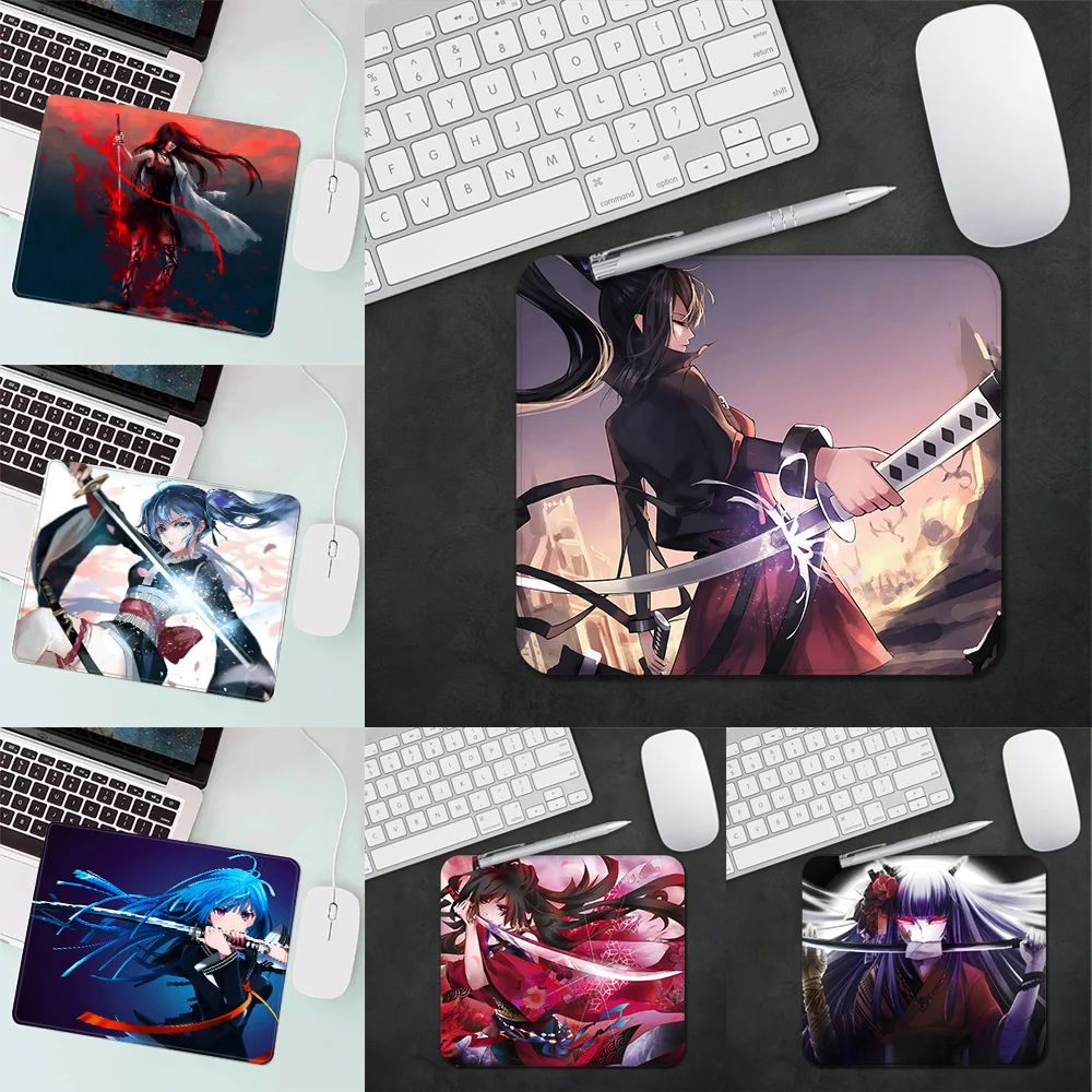 Katana Anime Girl Gaming Mouse Pad XS Small Mousepad For PC Gamer Desktop Decoration Office Mouse Mat Deskmat Rug