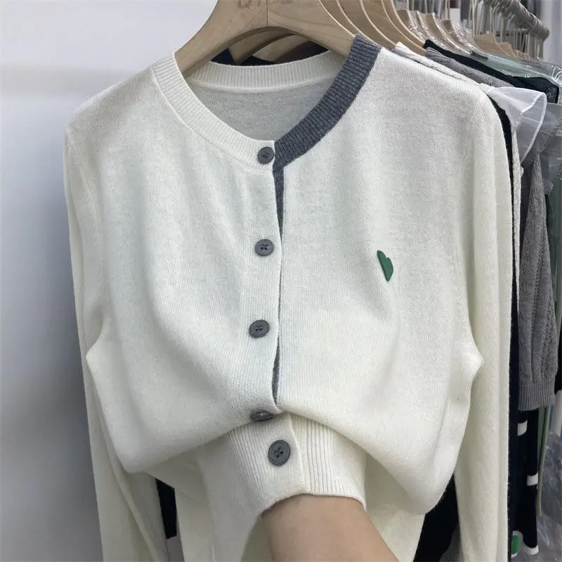 

Japanese Casual O-neck Contrasting Color Sweater Women's Cardigan Coat 2025 Autumn Winter New Loose Love Knitted Tops