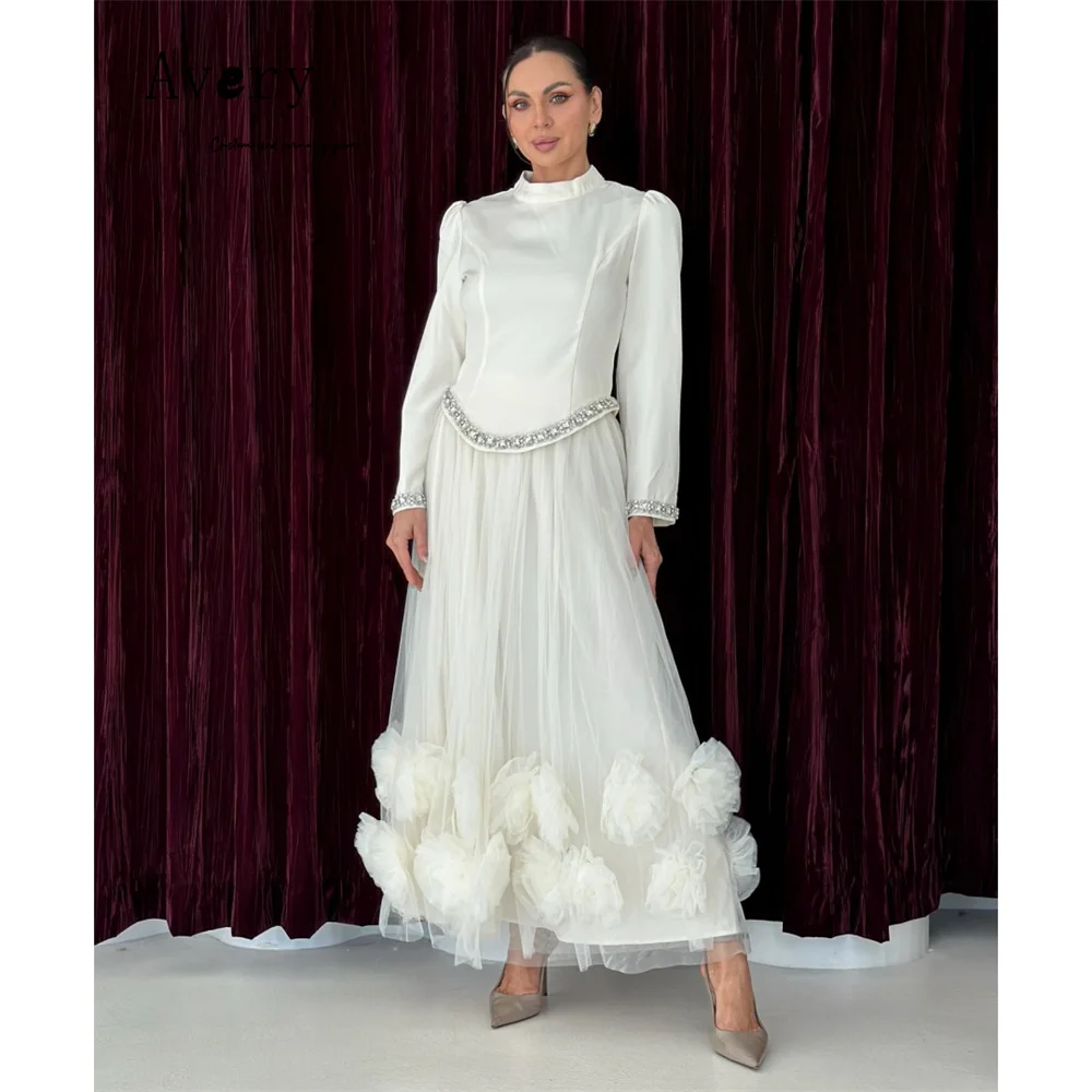 

Avery Custom White Round Neck Long Sleeve Rhinestones Long Elegant Woman Party Dress Luxurious Women's Evening Dresses Prom Chic