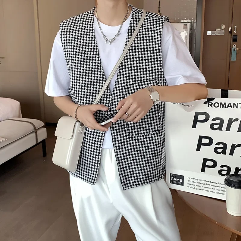 

Summer Checkered Vest for Men Korean Casual V-neck Vest Paired with an All Match Top for Men