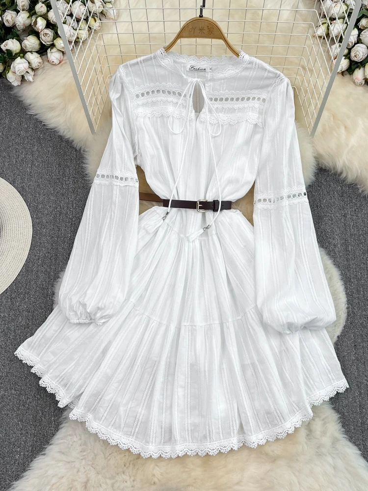 Weiße Spitze, ausgehöhlte Taille, geraffte Puppe, Dr. Long Sve Beach Vaion, Feenrock, koreanischer Stil, rund, hohe Taille, A-Li...