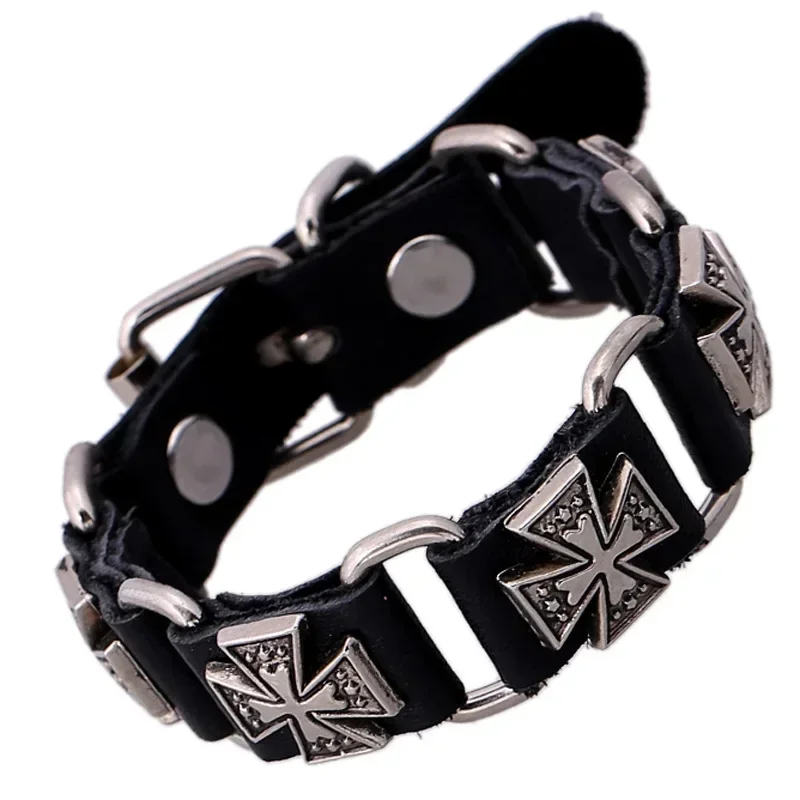 Bracciale in pelle da uomo con croce in lega di vacchetta con connessione punk retrò Marrone Classico alla moda Casual sportivo Gioielli con bottone a pressione unisex