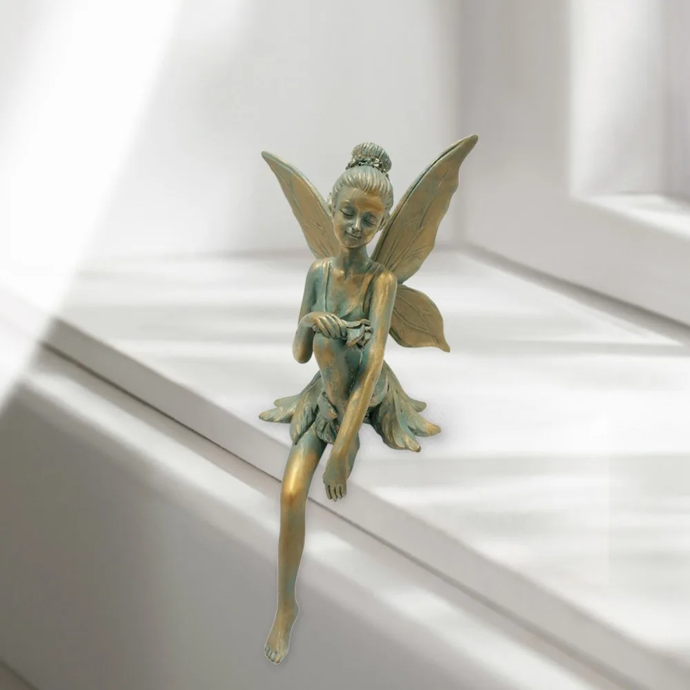 

Durable Retro Sitting Flower Fairy Figurine Resin Crafts Funny Angel Wings Statue Handmade Fairy Sculpture for Friends Gift