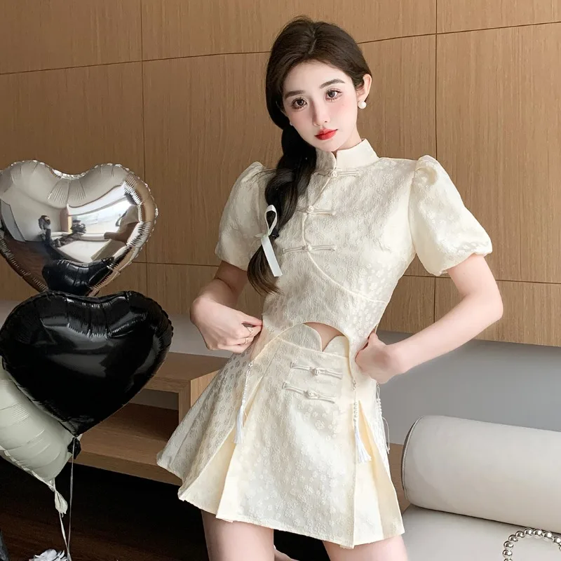 

Chinese Sle ort Set Women's Faion Summer Two-Piece Suit Small Fraance Wind Top f Skirt Ensemble