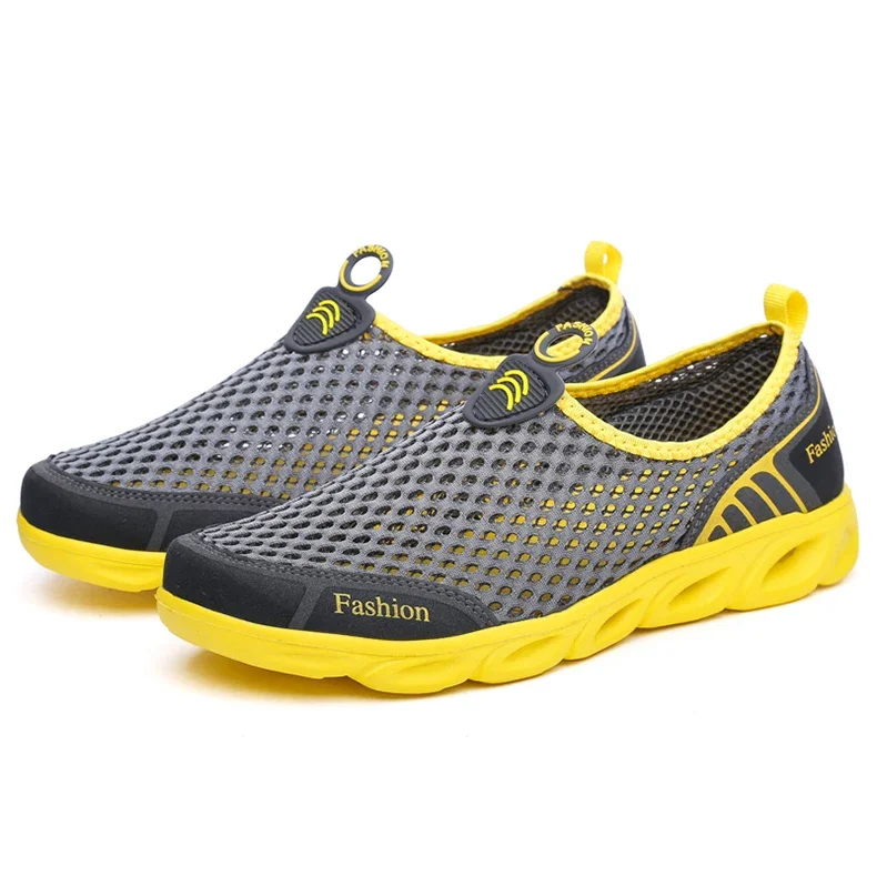 Men Sandals Quick-Drying Hiking Wading Shoes Outdoor Non-Slip Sneakers Breathable Men Aqua Shoes Summer Water Shoes Couple Flats