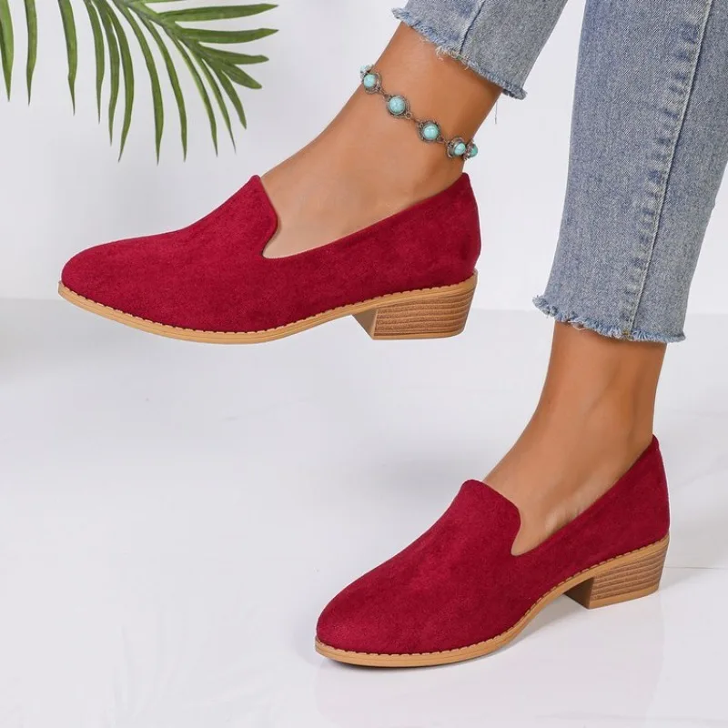 Britischer Stil Große Größen Samt-Slipper mit Niedrigem Absatz für Damen, Herbst-Neuheit Spitze Zehe Dicker Absatz Loafer 43 Modisch Lässig