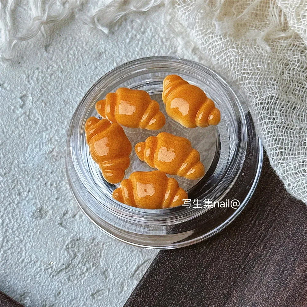 한국식 베이킹 시리즈 시뮬레이션 크루아상 네일 아트 쥬얼리 네일 액세서리