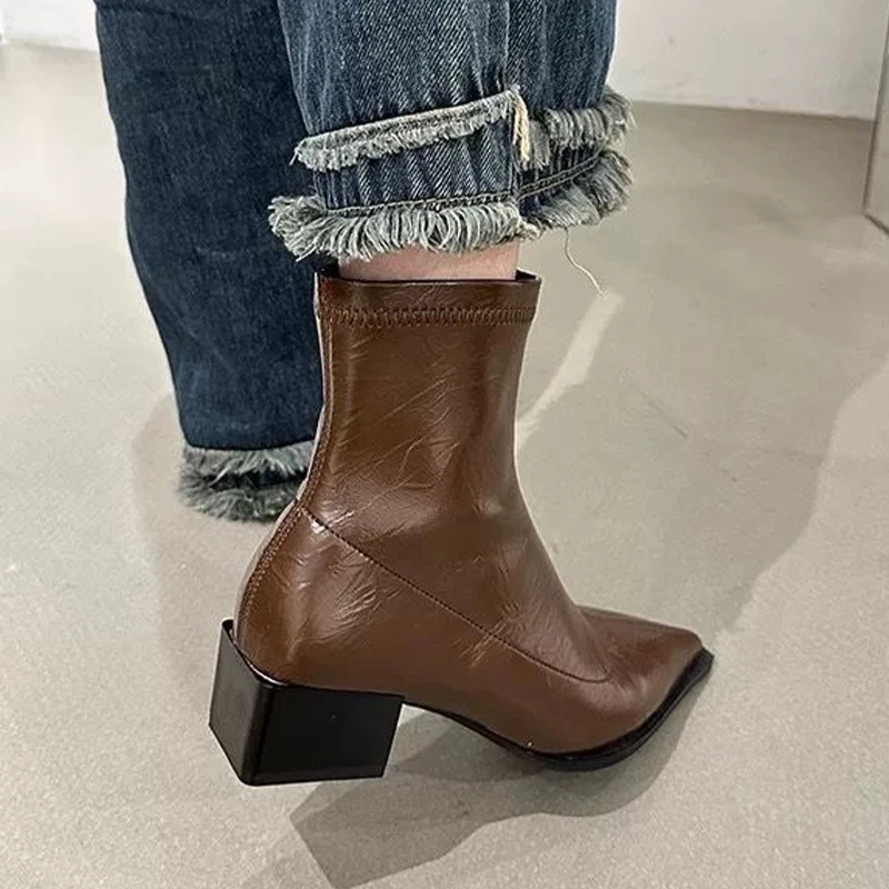 Sexy Pointed Toe Ankle Chelsea Boots Mid Heels Women Chunky Shoes 2024 Fashion Luxury Pumps Dress Shoes Trend Female Zapatos