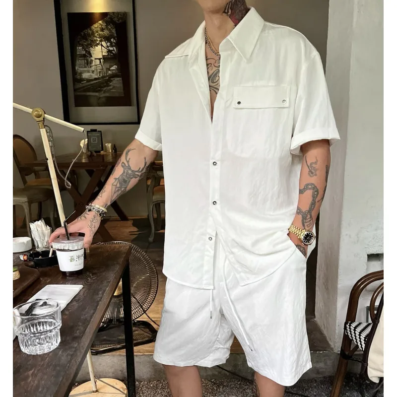 High-quality ice silk cool-feeling retro men's stylish and handsome casual short-sleeved shirt. Men's high-end luxury suit.