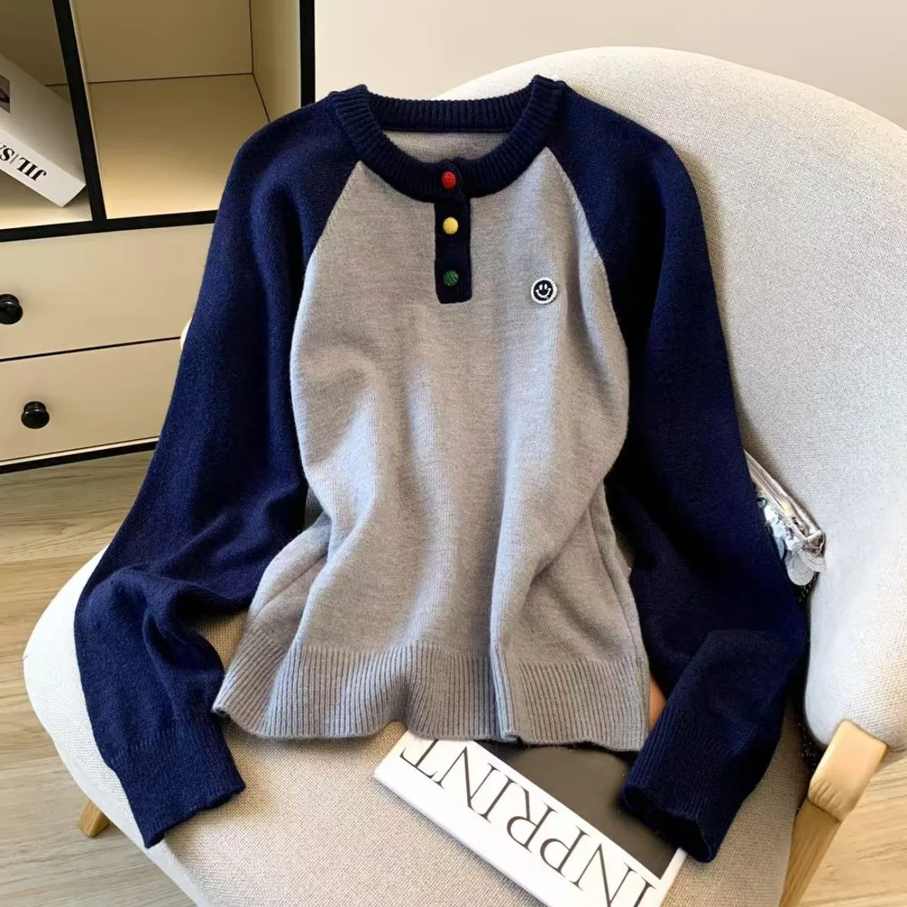 

Faionable Commuter Casual Smiling Face Embroidery Button f Open Collar Sweater Autumn Winter Korean Sle Loose...