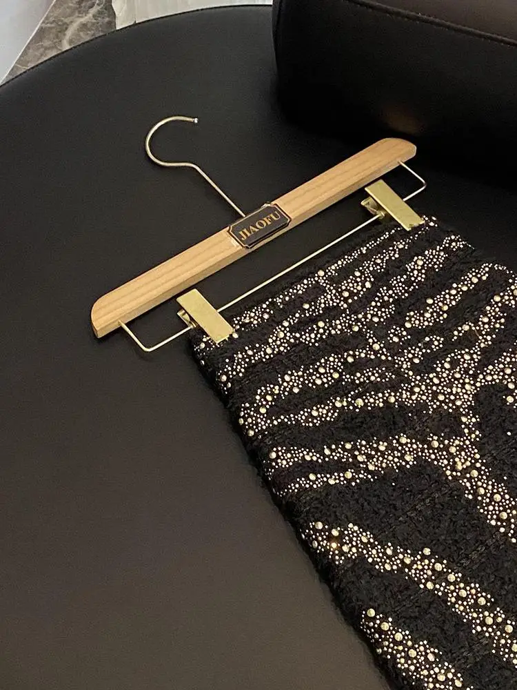 Jesień Zima Nowa Damska Spódnica z Dzianiny z Cyrkoniami D82 Do Pracy Prosta Elegancka Dopasowana