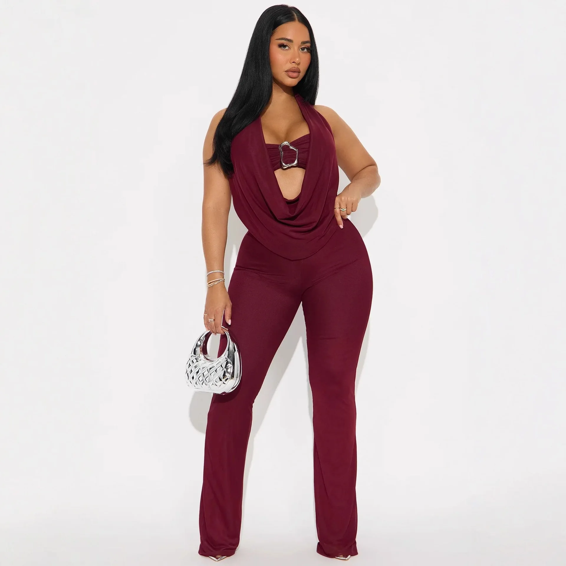 Nueva moda transfronteriza europea y americana temperamento delgado Sexy Color sólido diseño de Metal cuello mono con escote en V profundo