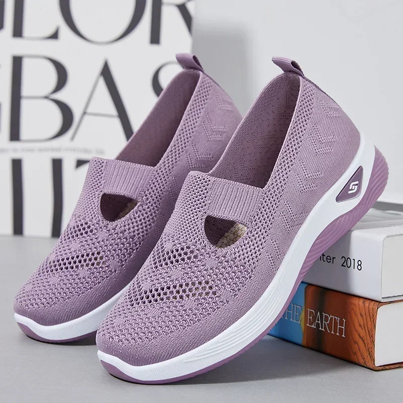 Women's Summer and Autumn New Casual Sports Shoes Lightweight Middle-aged and Elderly Flat Shoes Hiking and Mountaineering Shoes