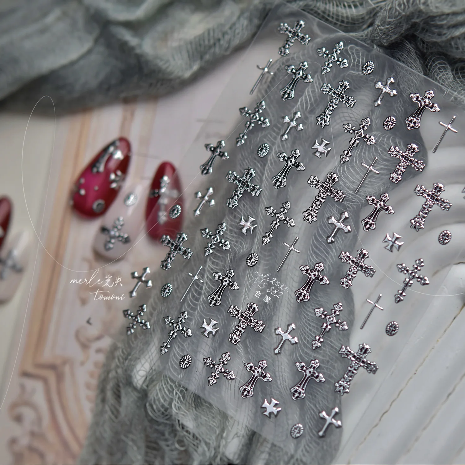 الذهب والفضة معدن مسمار ملصقات الظلام الرجعية الراقية الصليب مسمار الفن اكسسوارات ملصق الظهر الأزرق الأظافر 3D زينة الشارات DIY