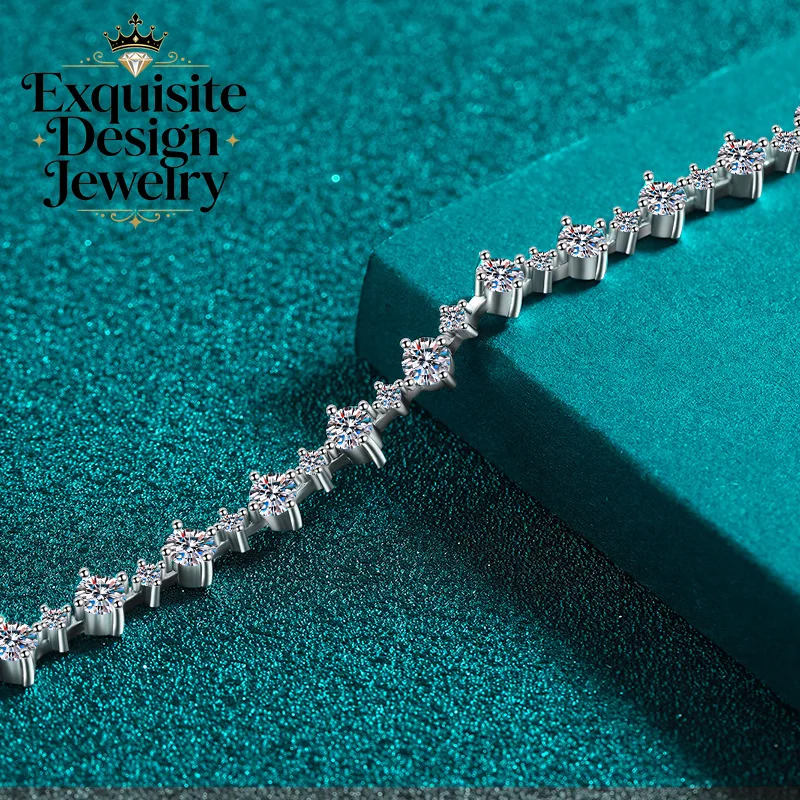 Exquisite Platinum PT950 Full Sky Star All Moissanite Bracelet, Super Sparkling Diamond-Studded Bangle Holiday Gift for Women
