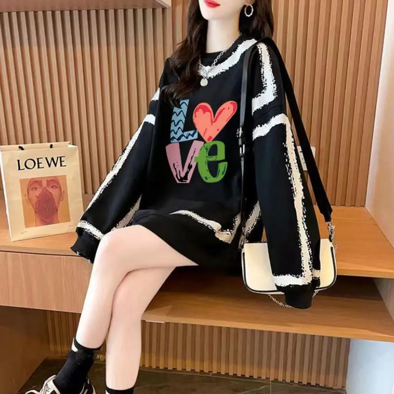 Hot 2026 Autumnwinter Newwomen Loose Line Thin Internet Red Fashion Heavy Industry Color Graffiti Medium To Long Beautifultops