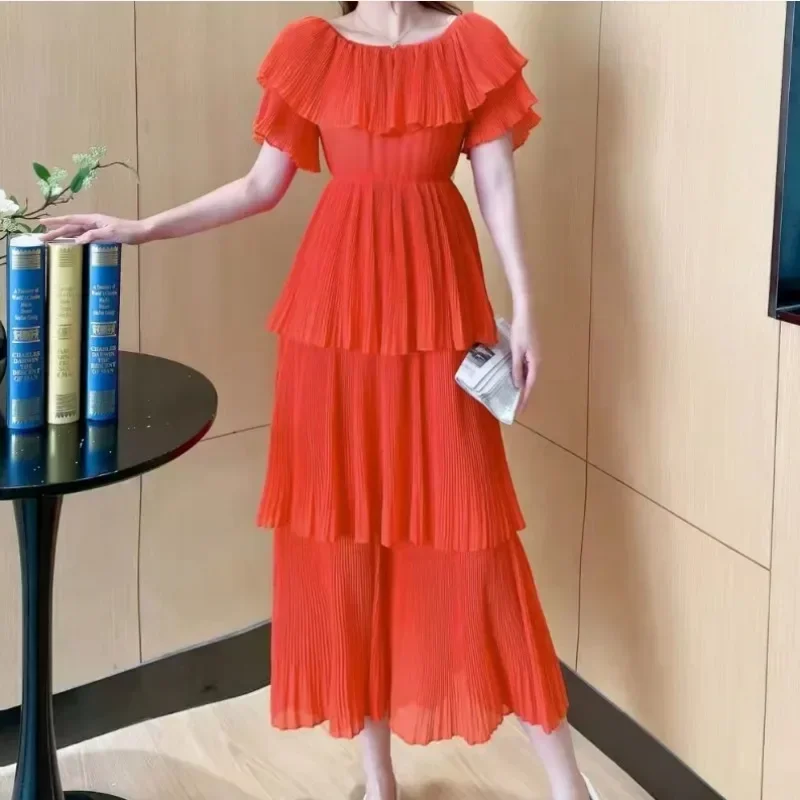 A linha moda primavera verão praia vestidos femininos vestidos longos vintage elegante plissado slash neck manga curta em camadas bolo vestido