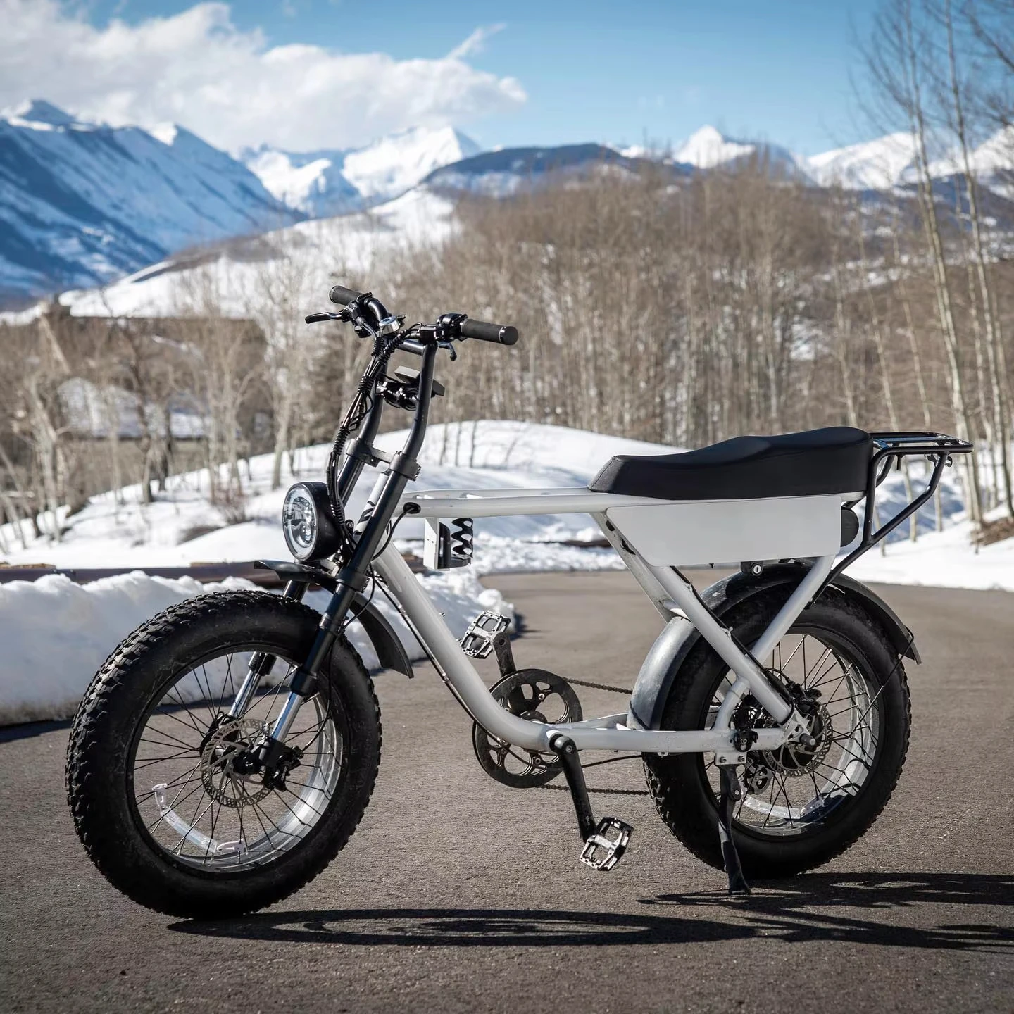 52V 1200W ファットタイヤ電動自転車、リチウム電池搭載、卸売価格、ロングテール電動自転車、大人用ダートバイク