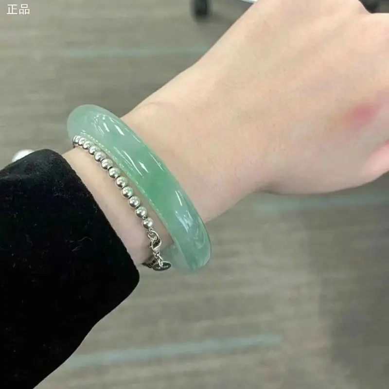 High-end luxurious bracelet featuring ice-type fruit-green natural Grade A jade