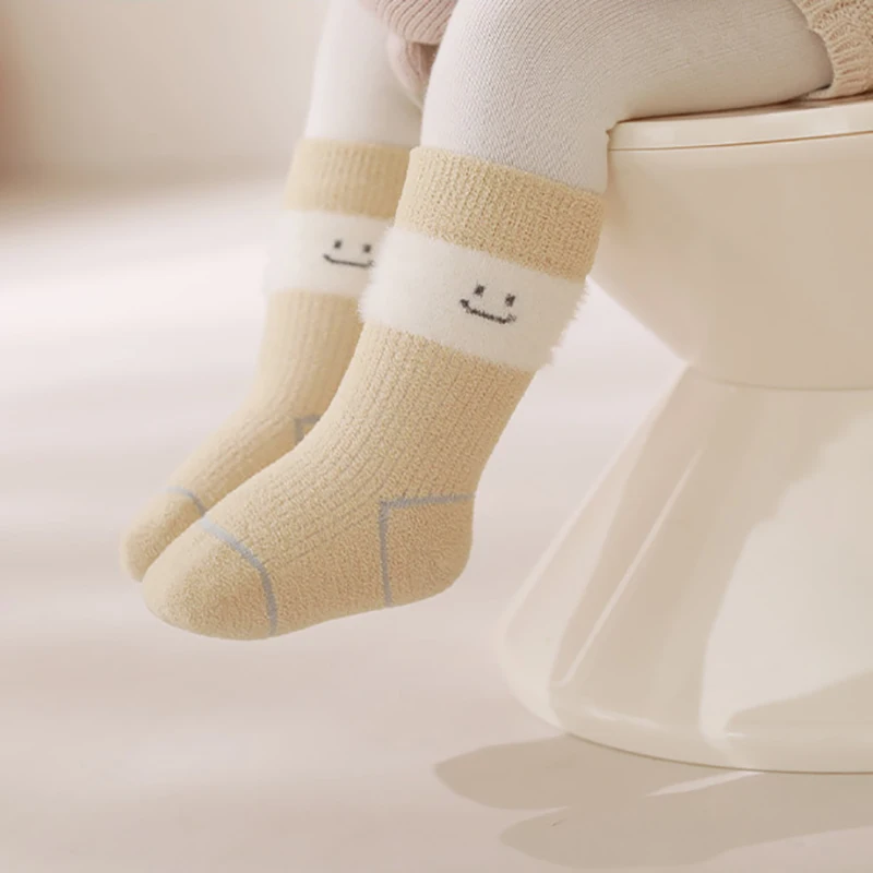 

Winter New Thickened Warm Coral Fleece Baby Mid Socks Newborn Kids Cute Expression Socks Girls Infant Boys Boneless Socks 0-5Y