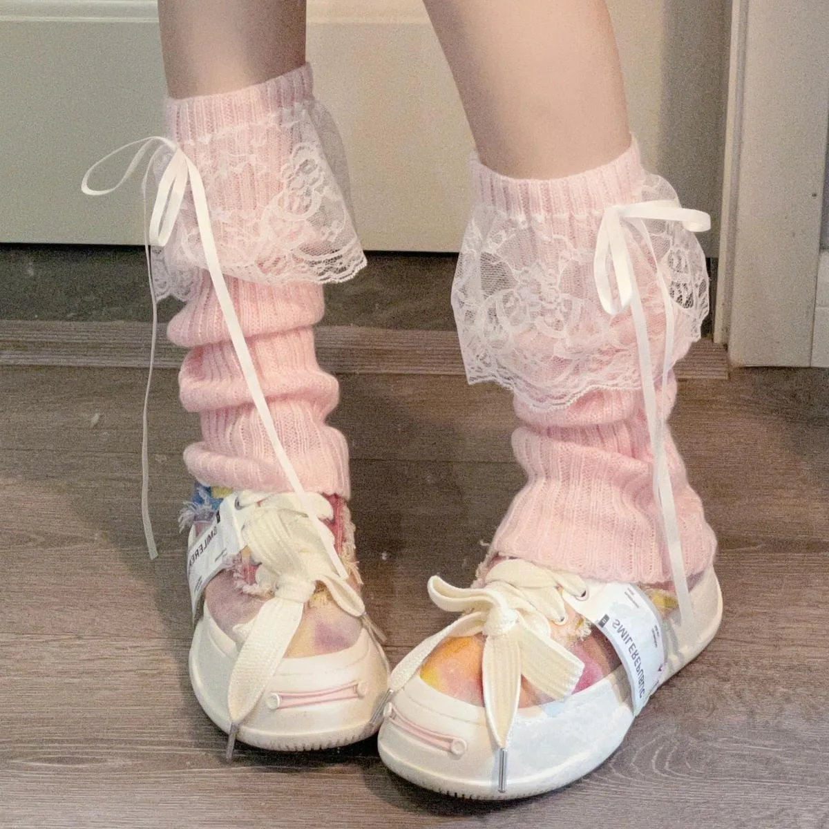 2025 جديد حار بيع الدانتيل Y2k الجوارب الاتجاه شخصية المتخصصة المتقدمة تحسس غطاء الساق كلية نمط البساطة حار فتاة نمط