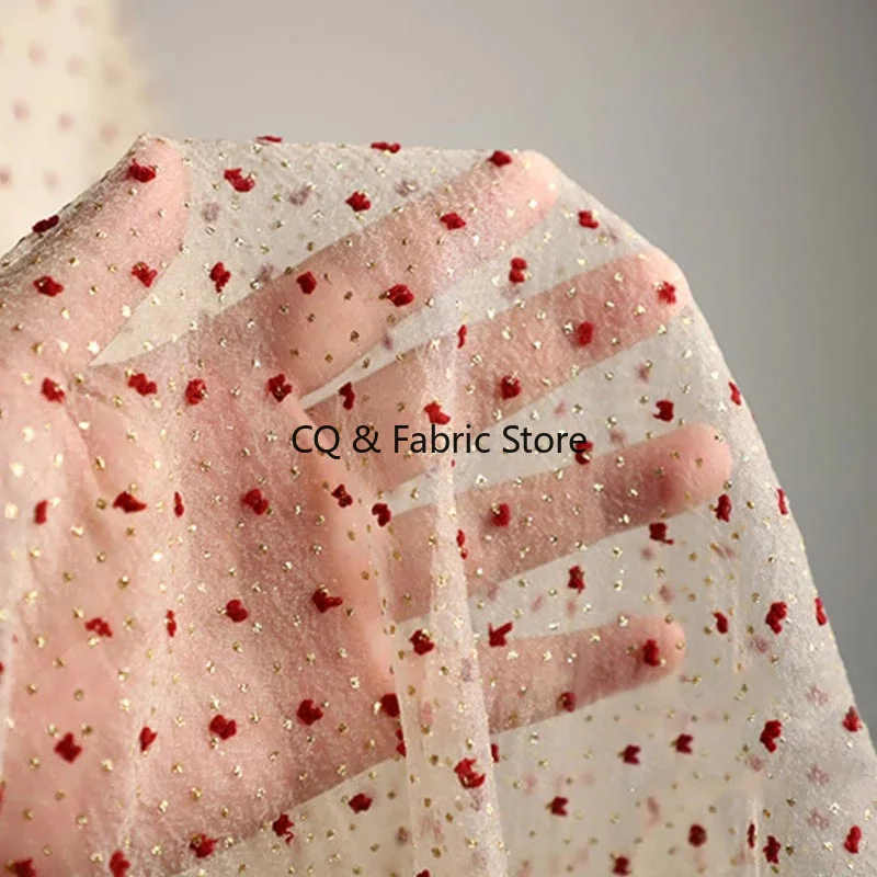 

Seersucker Золотая порошковая ткань Флокированная ткань Одежда Ручная работа Diy Дизайнерская пряжа для платья Ткань Чистая пряжа