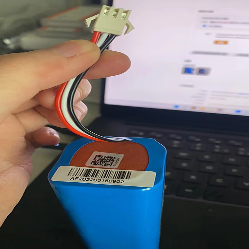 For Roidmi Eve Plus Original Accessories Lithium Battery Rechargeable Pack is Suitable Repair and Replacement