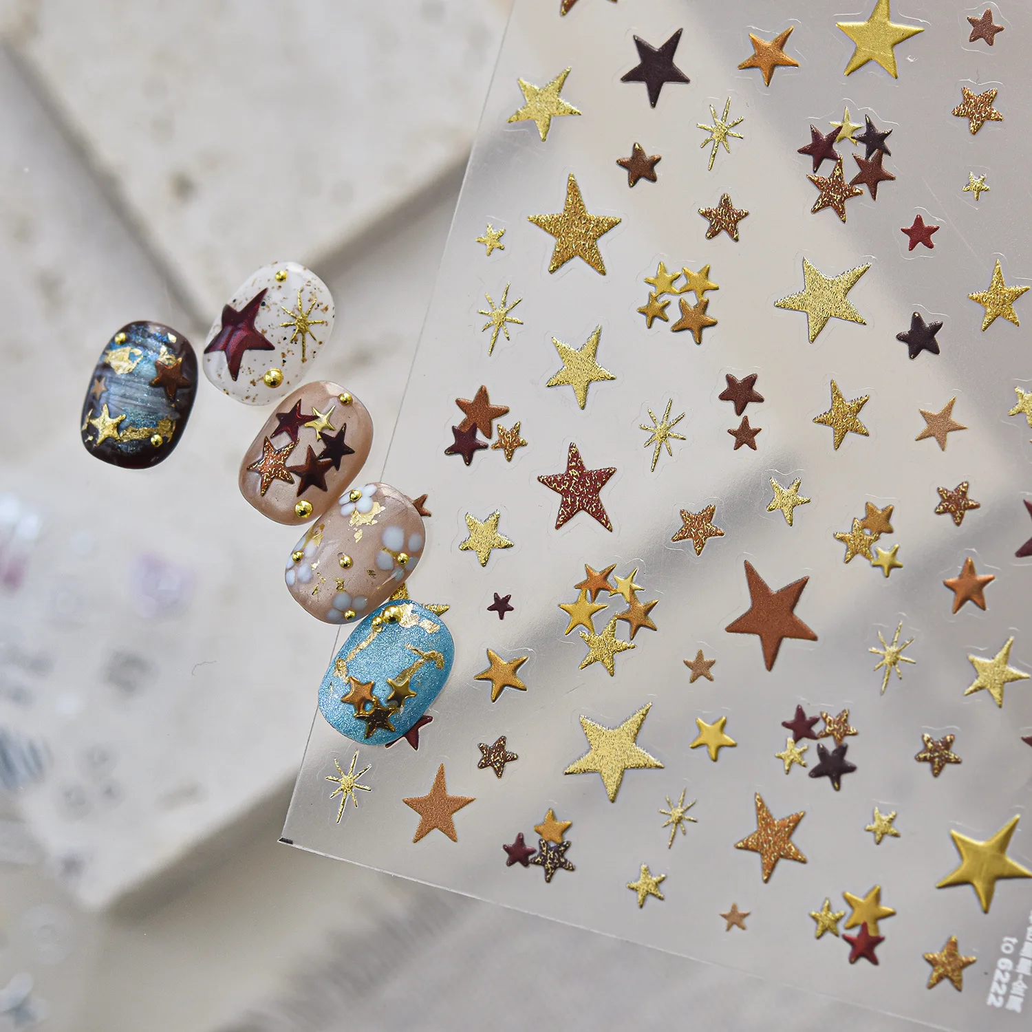Brown Fall Star 5D Nail Art Stickers Shiny Metal Stars Retro Minimal Five Pointed Star Nail Decals Elegant Autumn Manicure DIY