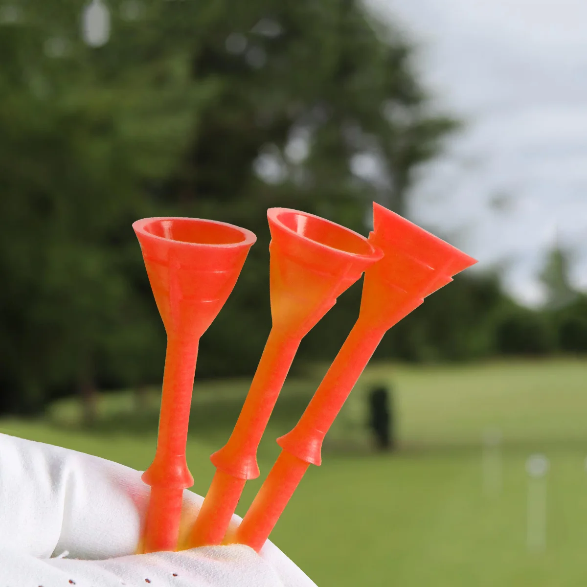 تي شيرتات جولف بلاستيكية 3 1/4 بوصة ترقية غير قابلة للكسر 50 عبوة تقلل من الاحتكاك تدور جانبي متين ومستقر 83 مم #4