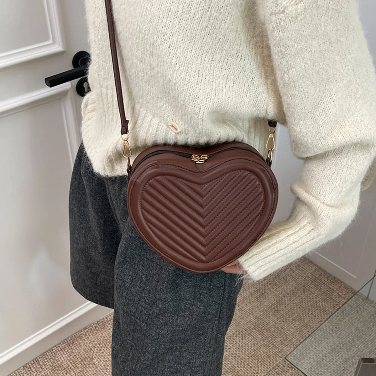 Lightweight Large C…