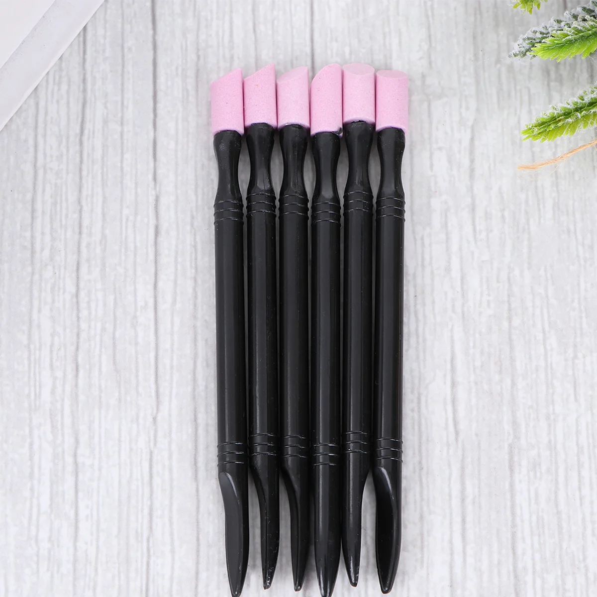 6 قطع من عصا تنظيف الأظافر، مادة ممتازة، قلم إزالة البشرة العملي المتين على شكل صالون سهل الحمل للاستخدام الشخصي باللون الأسود #4