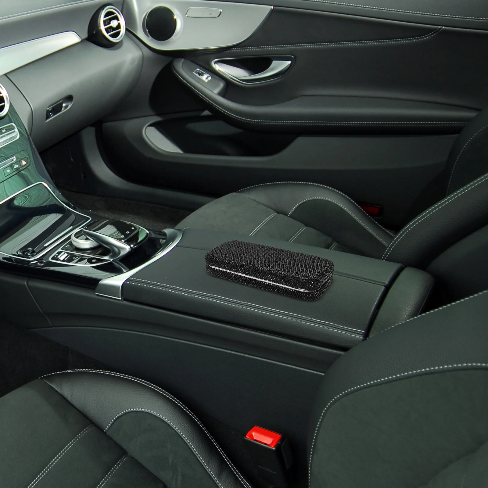 

Rhinestone Car Sunglasses Case Portable Hard Shell Eyeglass Holder Protective Sunglass Organizer Compact Travel Storage Box