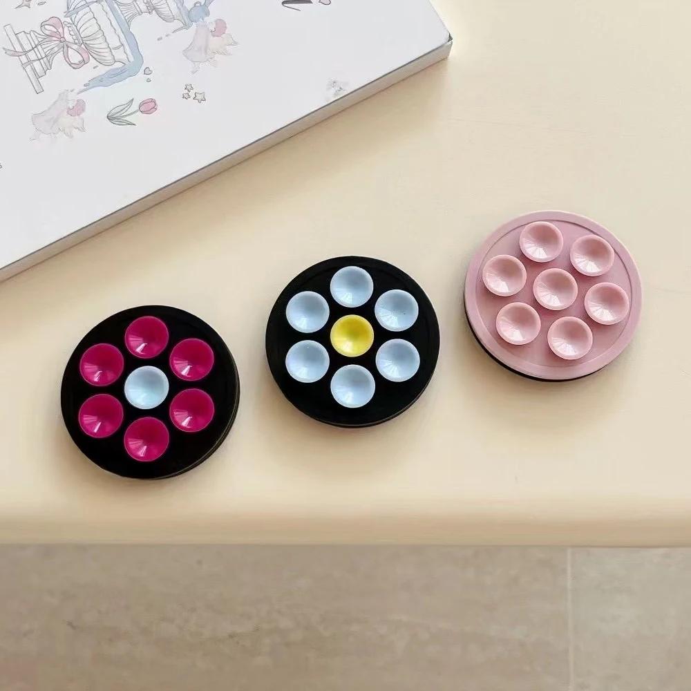 

3 Colors Flower Sucker Phone Holder Magnetic Folding Phone Stand for IPhone Holder Mount Support for Samsung Galaxy