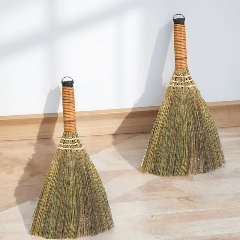 

2Pcs Wooden Desktop Cleaning Broom Premium Material Compact Size Small Garbage Broom Tool Desk Cleaning Tool