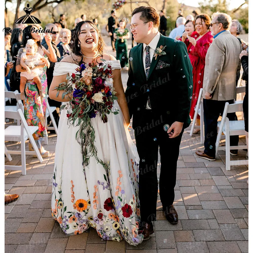 Charming Embroidered Bloom Wildflower Multicolored Plus Size Oversized Wedding Dress with Cap Sleeve Bridal Gown Custom Made