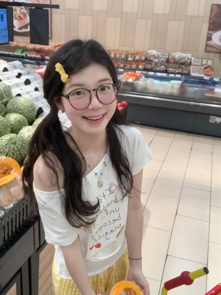 Koreaanse Sle Sweet Girl Fun Print Slant oulder ort Sve T-shirt Vrouwen Zomer Ontwerp Wit Pittig Meisje Unieke oulder Ba...