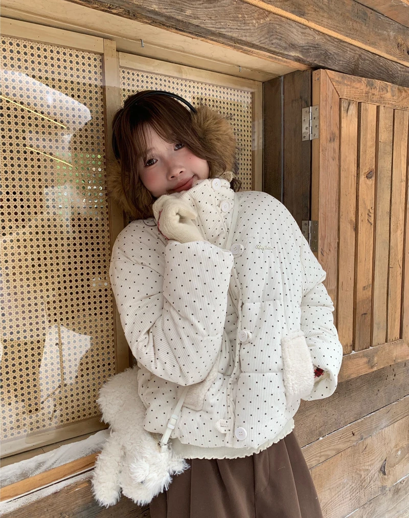 

Куртки-пуховики для девочек, короткие женские, без наполнителя, пустые, необитаемые, пустынные, безлюдные, заброшенные, пустотелые, безжизненные, безвоздушные, безупорные, безнадежные