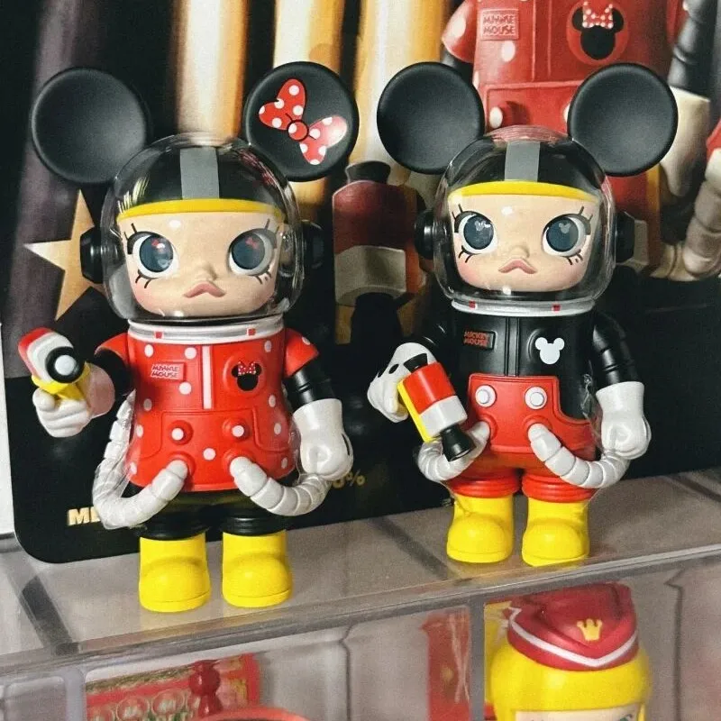 

Original Space Molly 100% 400% Mickey Minnie Figure Disney Mega Molly Action Figurine Anime Kawaii Mode Doll Toys Gift Ornament