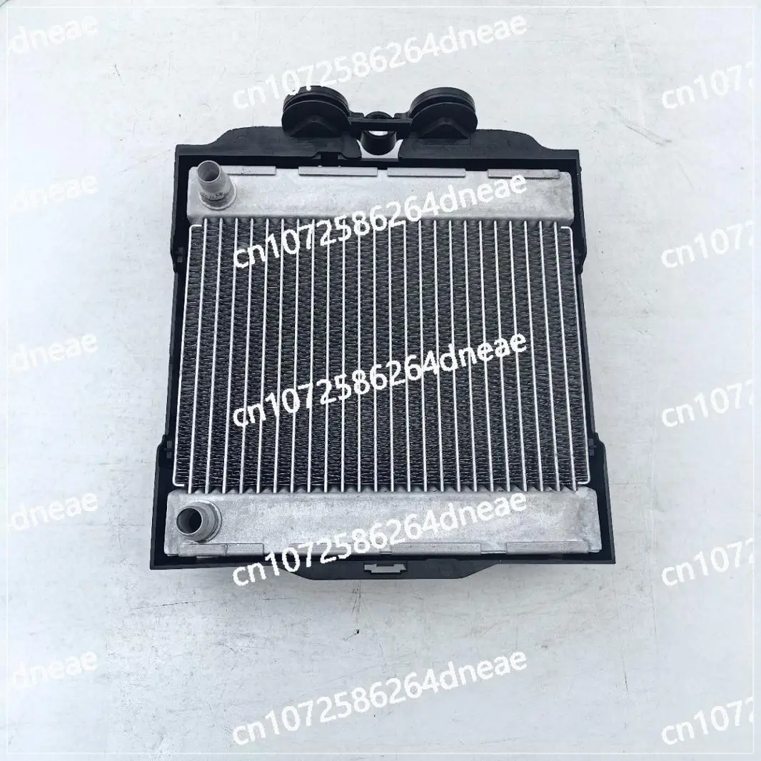 

Радиатор 17117802662 для автомобилей Mercedes-Benz W176 C117