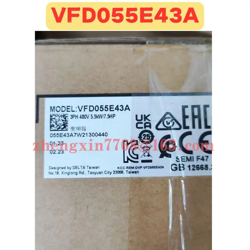 

Brand New Original VFD055E43A Frequency Converter