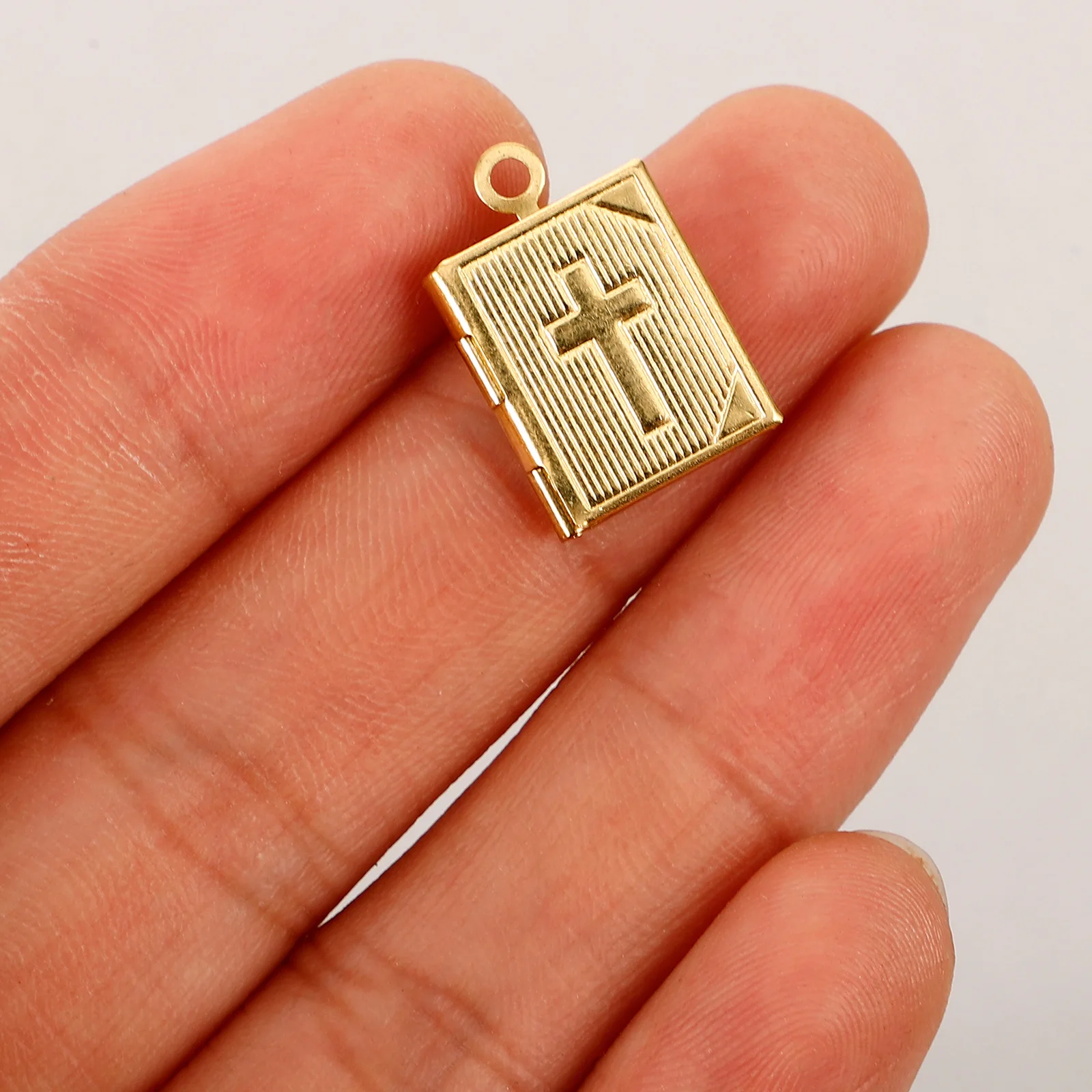 

10 Pcs Commemorate Pendant Bible Gifts Charm Copper Diy Necklace Charms